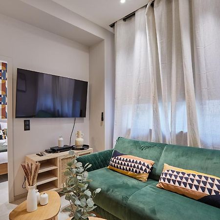 Apartment Montmartre By Studio Prestige Paris Exteriör bild