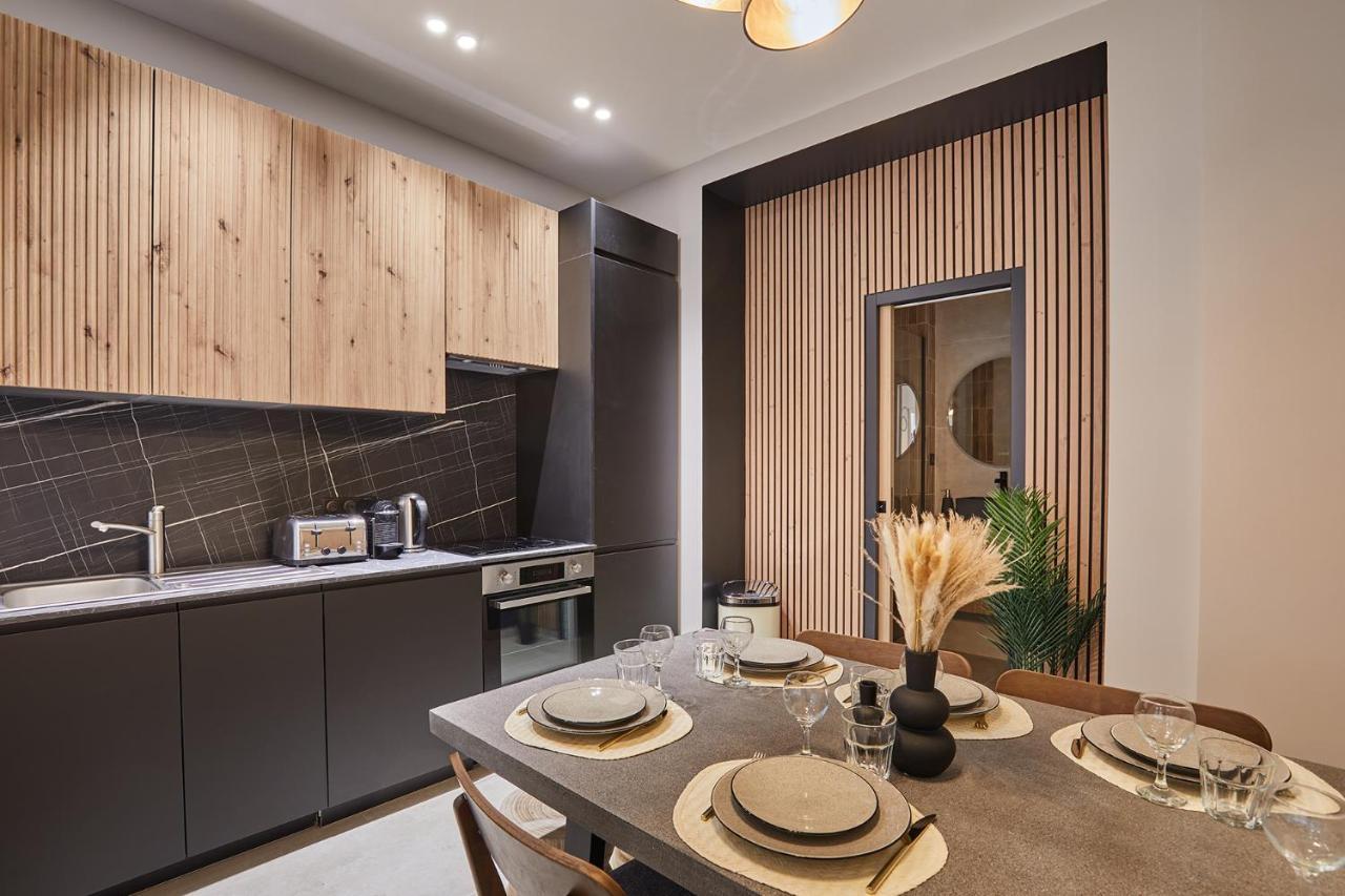 Apartment Montmartre By Studio Prestige Paris Exteriör bild